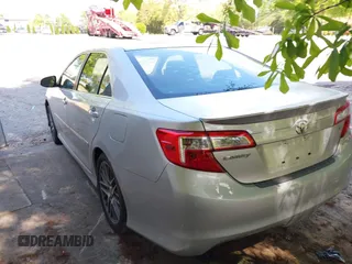 2012 Toyota Camry L with VIN 4T1BF1FK3CU087665, listed as a IAAI auction lot 41996675 with 220,465 mi miles. Bid and sale history available at carsss.com. Image 3.