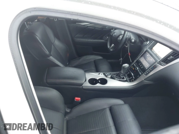 2015 Infiniti Q50 Premium with VIN JN1BV7AR1FM393866, listed as a IAAI auction lot 41807059 with 79,300 mi miles. Bid and sale history available at carsss.com. Image 5.