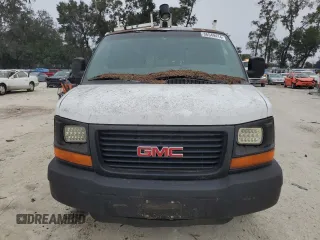 2003 GMC Savana Cargo Van with VIN 1GTHG35U831199213, listed as a Copart auction lot 86549414 with 0 mi miles and Salvage Title. Bid and sale history available at carsss.com. Image 5.