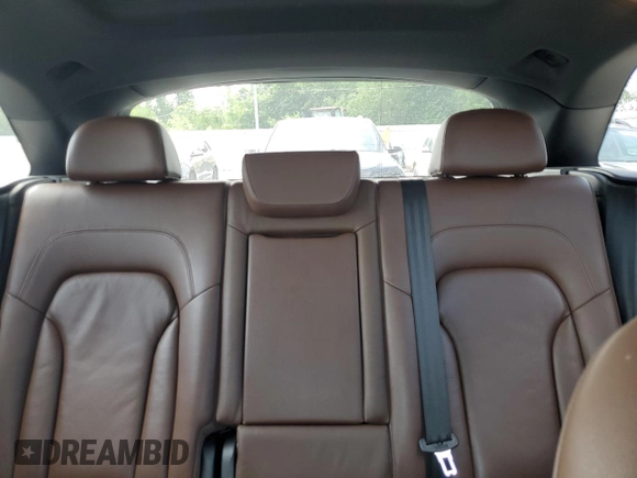 2014 Audi Q5 Premium Plus with VIN WA1LFAFP3EA092593, listed as a Copart auction lot 61636415 with 105,761 mi miles and Clean title. Bid and sale history available at DreamBid. Image 10.