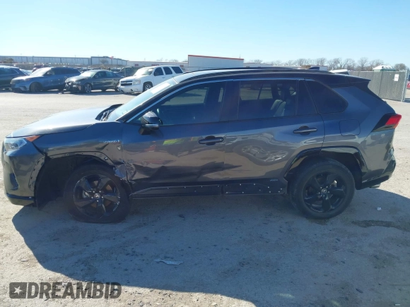 2021 Toyota RAV4 Hybrid XSE with VIN 4T3E6RFV5MU057078, listed as a IAAI auction lot 41718381 with 65,797 mi miles. Bid and sale history available at carsss.com. Image 14.