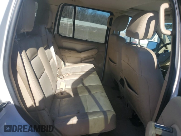 2006 Ford Explorer Eddie Bauer z VIN 1FMEU64836UA31883, wystawiony jako Copart lot #41492345 z przebiegiem 175 556 mil mil oraz Szkoda całkowita • Salvage title. Historia ofert i sprzedaży dostępna na DreamBid. Obrazek 11.