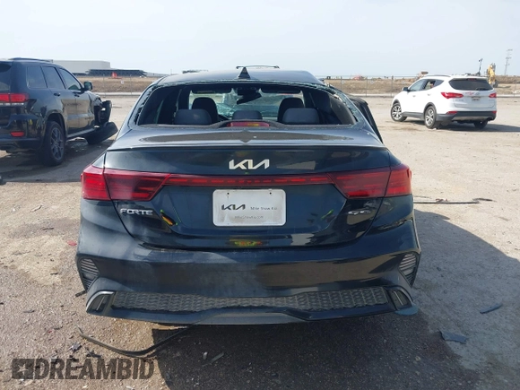 2023 Kia Forte GT-Line z VIN 3KPF54AD6PE670383, wystawiony jako IAAI lot #42020078 z przebiegiem 26 169 mil mil oraz . Historia ofert i sprzedaży dostępna na DreamBid. Obrazek 17.