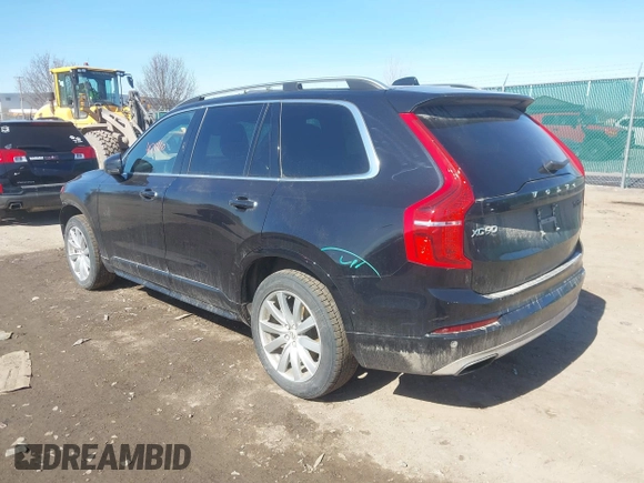 2018 Volvo XC90 Momentum with VIN YV4A22PKXJ1325880, listed as a IAAI auction lot 41719160 with 105,810 mi miles. Bid and sale history available at carsss.com. Image 3.