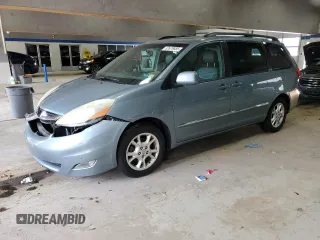 2006 Toyota Sienna XLE with VIN 5TDZA22C46S445502, listed as a Copart auction lot 52679885 with 186,017 mi miles and Salvage Title. Bid and sale history available at carsss.com. Image 1.
