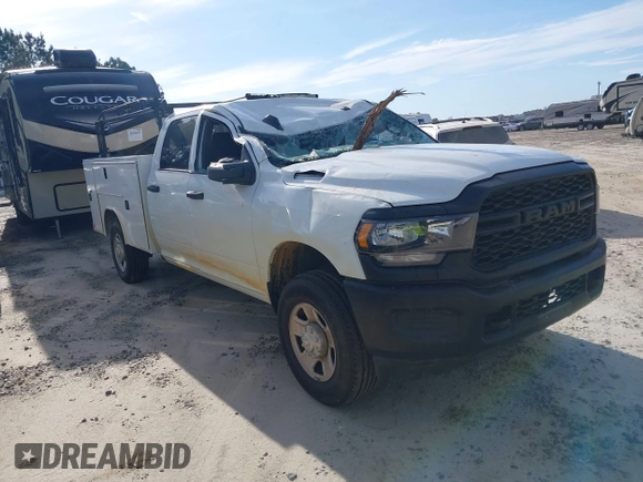 2024 Ram 2500 Tradesman with VIN 3C6UR5HJXRG151946, listed as a IAAI auction lot 40958376 with 29,948 mi miles. Bid and sale history available at carsss.com. Image 13.