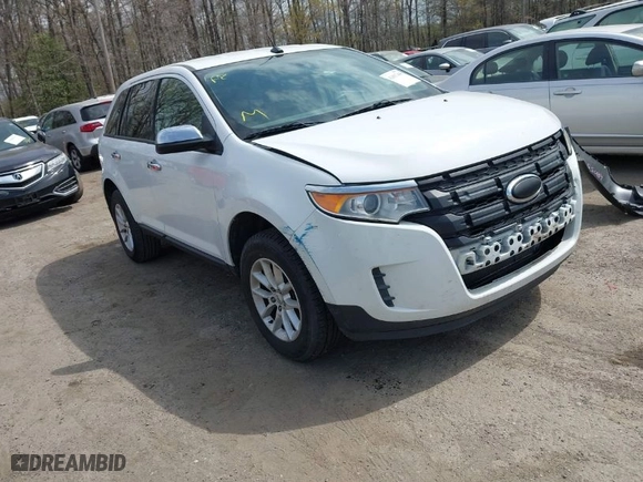 2014 Ford Edge SE with VIN 2FMDK3GC7EBA08627, listed as a IAAI auction lot 42017440 with 158,859 mi miles. Bid and sale history available at carsss.com. Image 1.