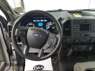 2019 Ford F-150 XL z VIN 1FTEX1EP6KKD76965, wystawiony jako IAAI lot #42631391 z przebiegiem 143 283 mil mil oraz . Historia ofert i sprzedaży dostępna na DreamBid. Obrazek 12.