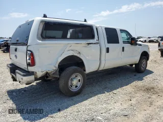 2013 Ford F-250 XL with VIN 1FT7W2B62DEB41705, listed as a Copart auction lot 62207935 with 397,956 mi miles and Salvage title. Bid and sale history available at DreamBid. Image 3.