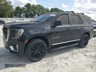 2021 GMC Yukon SLT with VIN 1GKS1BKD1MR436086, listed as a Copart auction lot 68531164 with 29,620 mi miles and Salvage Title. Bid and sale history available at carsss.com. Image 1.