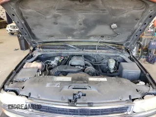 2000 Chevrolet Suburban LT with VIN 3GNEC16TXYG110718, listed as a Copart auction lot 74734314 with 208,488 mi miles and Salvage Title. Bid and sale history available at carsss.com. Image 12.