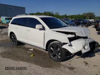 2020 Dodge Journey Crossroad with VIN 3C4PDCGB8LT269933, listed as a Copart auction lot 53468635 with 134,731 mi miles and Non Repairable. Bid and sale history available at carsss.com. Image 4.