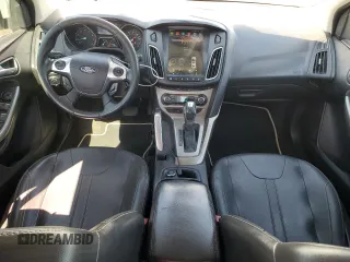 2012 Ford Focus SEL with VIN 1FAHP3H23CL403646, listed as a Copart auction lot 56329195 with 138,030 mi miles and Clean Title. Bid and sale history available at DreamBid. Image 8.