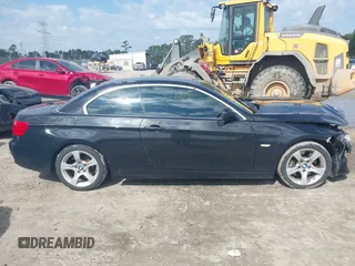 2012 BMW 3 Series 335i z VIN WBADX7C53CE745214, wystawiony jako IAAI lot #42002779 z przebiegiem 124 464 mil mil oraz . Historia ofert i sprzedaży dostępna na DreamBid. Obrazek 13.