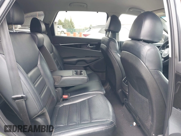2018 Kia Sorento EX with VIN 5XYPHDA5XJG349848, listed as a IAAI auction lot 42053441 with 135,538 mi miles and . Bid and sale history available at carsss.com. Image 8.