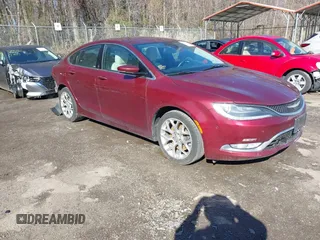 2015 Chrysler 200 C z VIN 1C3CCCEG6FN583301, wystawiony jako IAAI lot #41851626 z przebiegiem 112 961 mil mil oraz . Historia ofert i sprzedaży dostępna na DreamBid. Obrazek 1.
