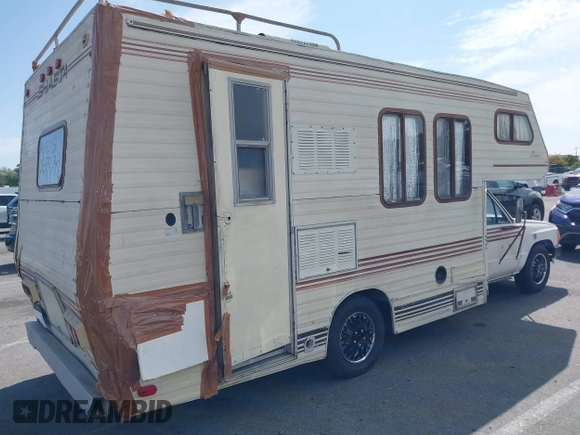 1987 Toyota Pickup с VIN JT5RN75U1G0009955, выставлен на аукционе IAAI как лот 42009064 с пробегом 120 221 миль миль и . История ставок и продаж доступна на DreamBid. Изображение 6.