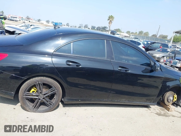 2014 Mercedes-Benz CLA 250 with VIN WDDSJ4EB3EN040337, listed as a IAAI auction lot 42382524 with 210,381 mi miles and . Bid and sale history available at DreamBid. Image 14.
