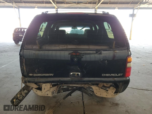 2000 Chevrolet Suburban LT with VIN 3GNFK16T3YG155880, listed as a Copart auction lot 86637484 with 232,678 mi miles and Salvage Title. Bid and sale history available at carsss.com. Image 6.