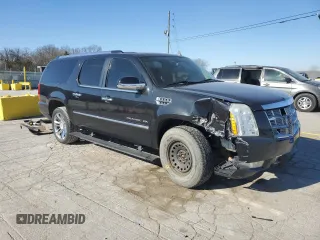 2010 Cadillac Escalade ESV Platinum Edition z VIN 1GYUKKEF6AR137536, wystawiony jako Copart lot #48436155 z przebiegiem 167 150 mil mil oraz Szkoda całkowita • Salvage title. Historia ofert i sprzedaży dostępna na DreamBid. Obrazek 4.