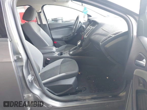 2013 Ford Focus SE with VIN 1FADP3F28DL113955, listed as a IAAI auction lot 41924051 with 107,858 mi miles. Bid and sale history available at carsss.com. Image 5.
