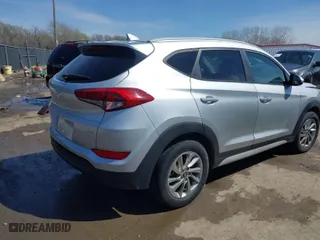 2018 Hyundai Tucson SEL with VIN KM8J3CA4XJU726193, listed as a IAAI auction lot 39087796 with 62,418 mi miles. Bid and sale history available at carsss.com. Image 4.