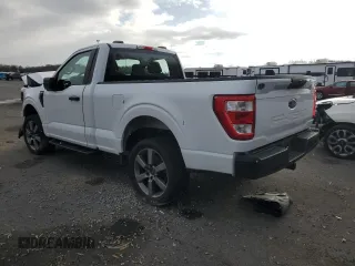 2022 Ford F-150 XL with VIN 1FTMF1E53NKE45810, listed as a Copart auction lot 82025684 with 75,442 mi miles and Salvage Title. Bid and sale history available at DreamBid. Image 2.