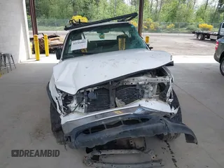 2001 Toyota Tacoma z VIN 5TEWN72N11Z733480, wystawiony jako IAAI lot #42244484 z przebiegiem 323 454 mil mil oraz . Historia ofert i sprzedaży dostępna na DreamBid. Obrazek 13.
