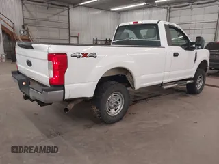 2018 Ford F-250 XL с VIN 1FTBF2B60JEC58138, выставлен на аукционе IAAI как лот 42381429 с пробегом 188 052 миль миль и . История ставок и продаж доступна на DreamBid. Изображение 4.