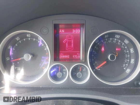 2009 Volkswagen Jetta GLI with VIN 3VWDA71K39M045013, listed as a IAAI auction lot 42143587 with 208,002 mi miles and . Bid and sale history available at DreamBid. Image 7.