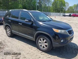 2011 Kia Sorento LX with VIN 5XYKT4A15BG183830, listed as a IAAI auction lot 42030175 with 210,713 mi miles. Bid and sale history available at carsss.com. Image 1.