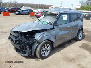 2025 Kia Soul LX with VIN KNDJ23AU9S7934346, listed as a IAAI auction lot 41887228 with 4,819 mi miles. Bid and sale history available at carsss.com. Image 2.