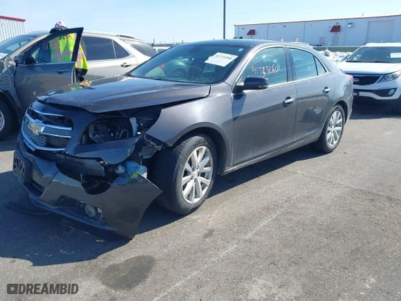 2013 Chevrolet Malibu LTZ with VIN 1G11H5SA5DF278792, listed as a IAAI auction lot 41733260 with 217,333 mi miles. Bid and sale history available at carsss.com. Image 2.