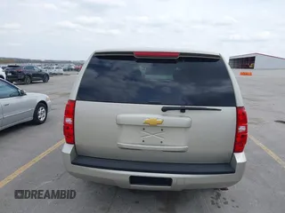 2013 Chevrolet Tahoe Commercial with VIN 1GNLC2E07DR266441, listed as a IAAI auction lot 42062162 with 133,321 mi miles and . Bid and sale history available at DreamBid. Image 16.