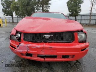 2007 Ford Mustang Deluxe with VIN 1ZVFT84N975273244, listed as a Copart auction lot 47892565 with 187,131 mi miles and Salvage title. Bid and sale history available at DreamBid. Image 5.