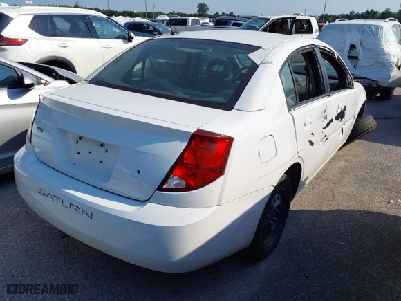 2006 Saturn ION with VIN 1G8AJ55F26Z179782, listed as a IAAI auction lot 40110038 with 206,545 mi miles. Bid and sale history available at carsss.com. Image 4.