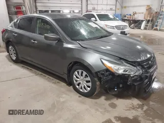 2016 Nissan Altima SR with VIN 1N4AL3AP8GC213365, listed as a IAAI auction lot 41757090 with 141,065 mi miles and . Bid and sale history available at carsss.com. Image 1.