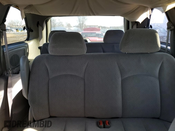 2003 Chrysler Voyager with VIN 1C4GJ25B73B156949, listed as a Copart auction lot 42314095 with 260,667 mi miles and Salvage Title. Bid and sale history available at carsss.com. Image 10.