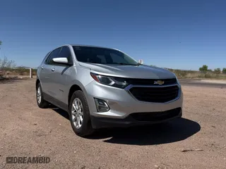 2020 Chevrolet Equinox LT with VIN 3GNAXUEV1LS516576, listed as a Copart auction lot 54550215 with 130,639 mi miles and Clean Title. Bid and sale history available at carsss.com. Image 1.