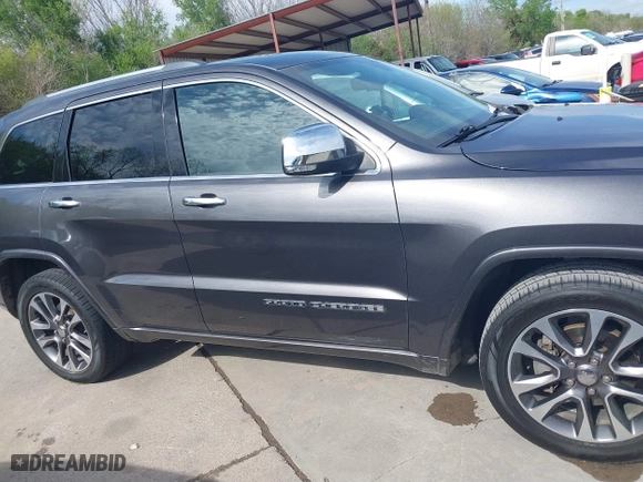 2017 Jeep Grand Cherokee Overland with VIN 1C4RJECG1HC614740, listed as a IAAI auction lot 41912523 with 177,353 mi miles. Bid and sale history available at carsss.com. Image 13.