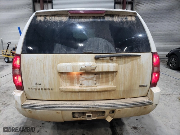 2009 Chevrolet Suburban LTZ with VIN 1GNFK36329J100932, listed as a Copart auction lot 41882915 with 215,926 mi miles and Non Repairable. Bid and sale history available at carsss.com. Image 6.