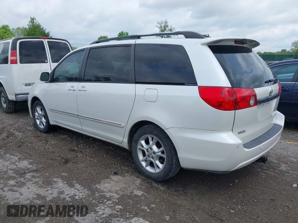 2006 Toyota Sienna XLE with VIN 5TDZA22C36S547762, listed as a IAAI auction lot 42182368 with 166,023 mi miles. Bid and sale history available at carsss.com. Image 3.