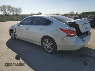 2013 Nissan Altima S z VIN 1N4BL3AP0DC246120, wystawiony jako Copart lot #54541555 z przebiegiem 115 635 mil mil oraz Nie do naprawy • Non repairable. Historia ofert i sprzedaży dostępna na DreamBid. Obrazek 2.