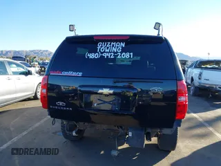 2007 Chevrolet Suburban LT with VIN 3GNGK26K47G206089, listed as a IAAI auction lot 41409657 with 156,789 mi miles and . Bid and sale history available at DreamBid. Image 17.