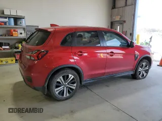 2023 Mitsubishi Outlander ES z VIN JA4ARUAU4PU000597, wystawiony jako Copart lot #53704445 z przebiegiem 27 206 mil mil oraz Szkoda całkowita • Salvage title. Historia ofert i sprzedaży dostępna na DreamBid. Obrazek 3.
