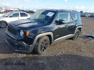 2017 Jeep Renegade Latitude with VIN ZACCJABB9HPE67907, listed as a IAAI auction lot 41425107 with 57,300 mi miles. Bid and sale history available at carsss.com. Image 17.