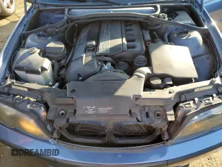 2002 BMW 3 Series 325i with VIN WBAEV33462KL78187, listed as a Copart auction lot 87111574 with 165,249 mi miles and Clean Title. Bid and sale history available at carsss.com. Image 11.
