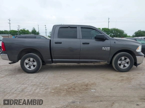 2022 Ram 1500 Tradesman z VIN 3C6RR6KG2NG205761, wystawiony jako IAAI lot #41921231 z przebiegiem 40 347 mil mil oraz . Historia ofert i sprzedaży dostępna na DreamBid. Obrazek 13.