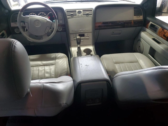 2004 Lincoln Navigator Luxury with VIN 5LMFU28R84LJ37889, listed as a Copart auction lot 80765264 with 167,470 mi miles and Salvage Title. Bid and sale history available at carsss.com. Image 8.