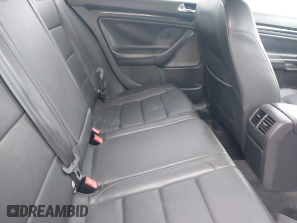 2011 Volkswagen Jetta TDI with VIN 3VWPL7AJ0BM659280, listed as a IAAI auction lot 42432496 with 154,015 mi miles and . Bid and sale history available at DreamBid. Image 8.